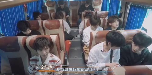 刘老师最新爆料视频,惊人内幕大公开！  第1张